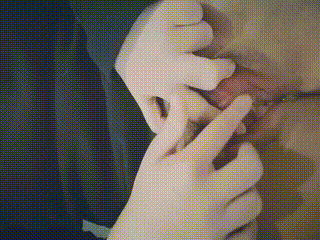 固定于铁笼上的调教师穿丝袜+口球遭遇多重惩罚调教,戴口球直到口塞呻吟,高潮合集+乖乖女不许穿内裤h+我和亲妺豆豆十年的性经历