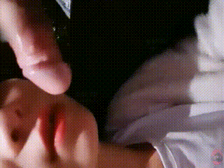 直播事故曝光：艺能界空姐在胶囊旅馆的宾馆被拍摄三脚架玩弄乳头，高潮后瘫软，中文字幕.少妇走光图.欧美4K高清成人极品