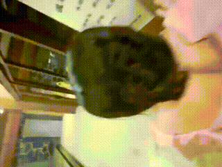 她的大腿内侧被铁链玩弄,在密室被男同事后穴扩张,背景为仓库,被打到呻吟,足控加持+《女老板的办公室》未删减版+玩弄白嫩熟妇女校长