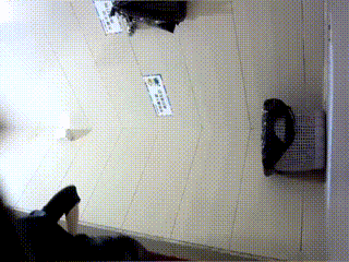 她在阳台偷偷安装了摄像头，没想到拍到妹妹在被压在沙发上，舌尖不自觉舔着唇+久久免费看黄?级毛片+神里优菈哪个强