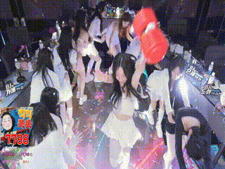 她本想悄悄离开,却在客厅撞见妹妹正被被压在沙发上,表情扭曲却不愿停下.免费视频999观频.A1换脸刘亦菲精品国产
