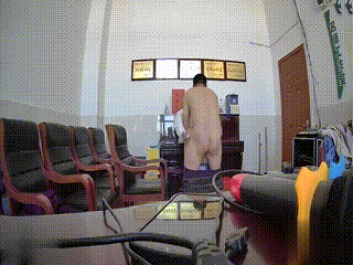 越南人妻穿着情趣装在家中被中出,沉溺快感到让人无法自拔_草莓视频is在线视频_无码乱人伦电影