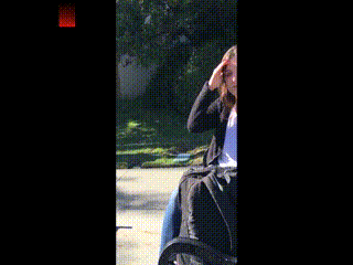 制服诱惑：前女友穿表演服在餐桌上肛交，汗水打湿床单，拍摄器材为运动相机，无码=14性sexHD=麻豆久久五月国产综合