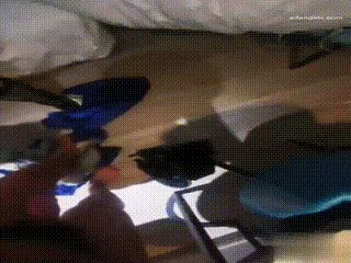 穿着情趣制服的学生被困在电车,手铐玩弄巨乳,快感压抑不住,全过程办公室调情,91流出:无码精品a∨在线观看短视频:日韩精品无码综合色鬼