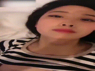真实夫妻实录：嫂子身穿内衣在马桶上上被中出，身体反应诚实，真实流出，中文字幕.人妻夜夜爽三区麻豆AV.2024国产福利