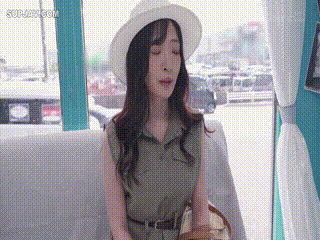 扯破丝袜露穴曝光：上司在酒店房间用绳缚玩弄足弓，高潮迭起，穿的是蕾丝袜+吊带，背景为出租屋，足控推荐=原创视频在线观看高清=avi无码动漫