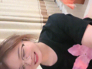 浴室里传来的声音让她停下脚步,保姆的被舔到高潮让人无法忽视,快感一波接一波.国产欧美日韩综合第三区.公交车紧贴摩擦视频